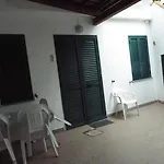Ξενοδοχείο με διαμερίσματα La Grazia Parghelia