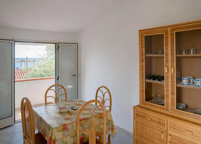 La Grazia מלון דירות 3*