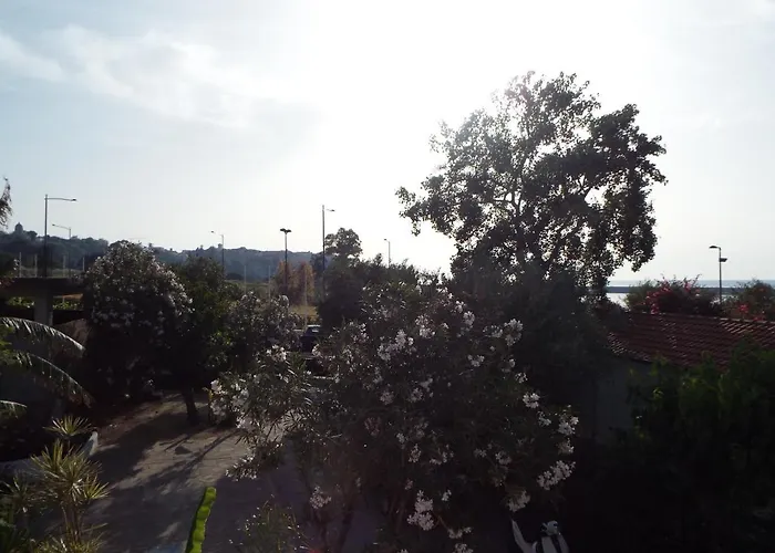 La Grazia מלון דירות 3*